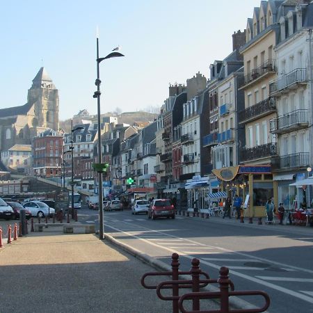 Entre Mer Et Falaises Le Treport Luaran gambar